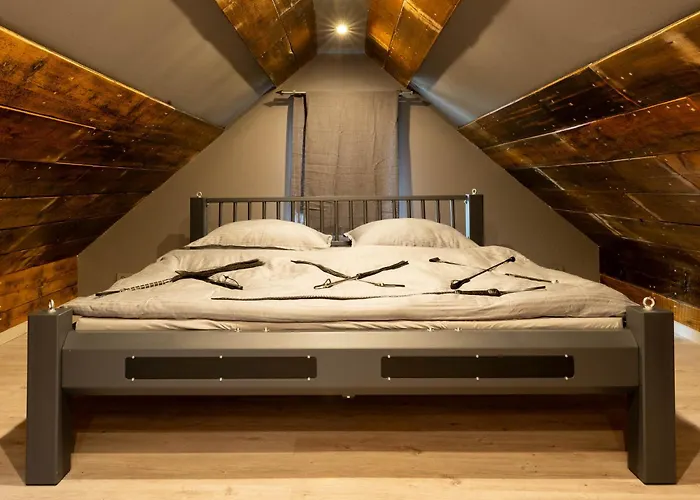 Apartment Verdorbene Welten Schönheide